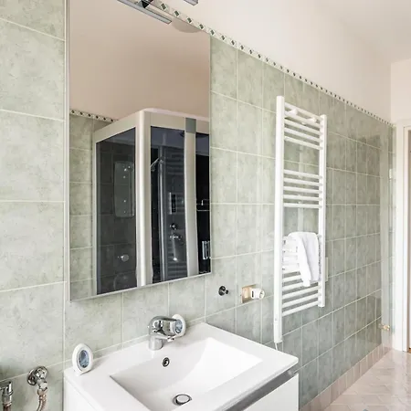 Apartman Station - Bright With Balcony! Padova
