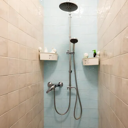 Station - Bright With Balcony! Lejlighed